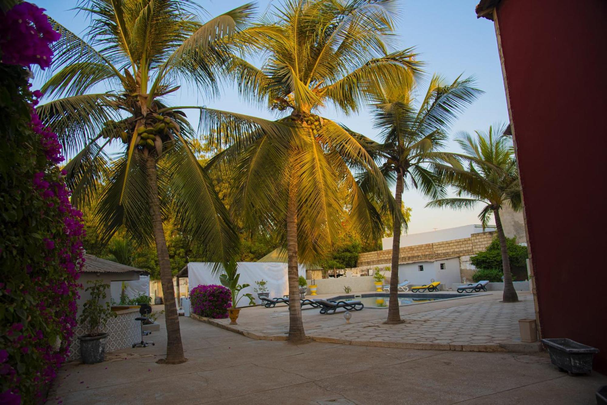 Chambres D'Hotes Villa Luciana Saly Luaran gambar