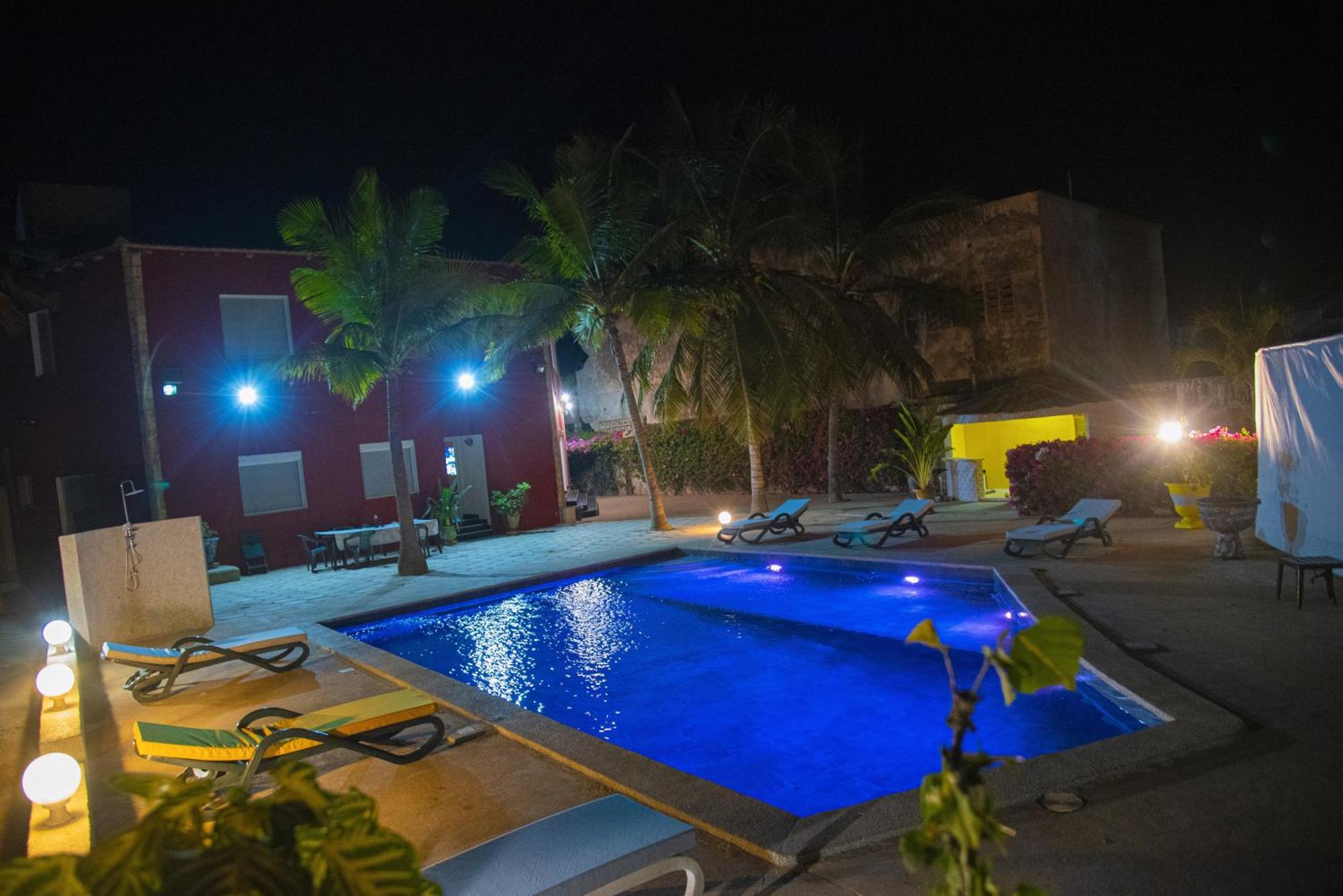 Chambres D'Hotes Villa Luciana Saly Luaran gambar